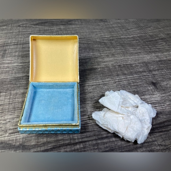 Ladies 1950’s 17 Jewel Designer Swiss Gold Bow Brooch Watch Signed - Picture 8 of 12